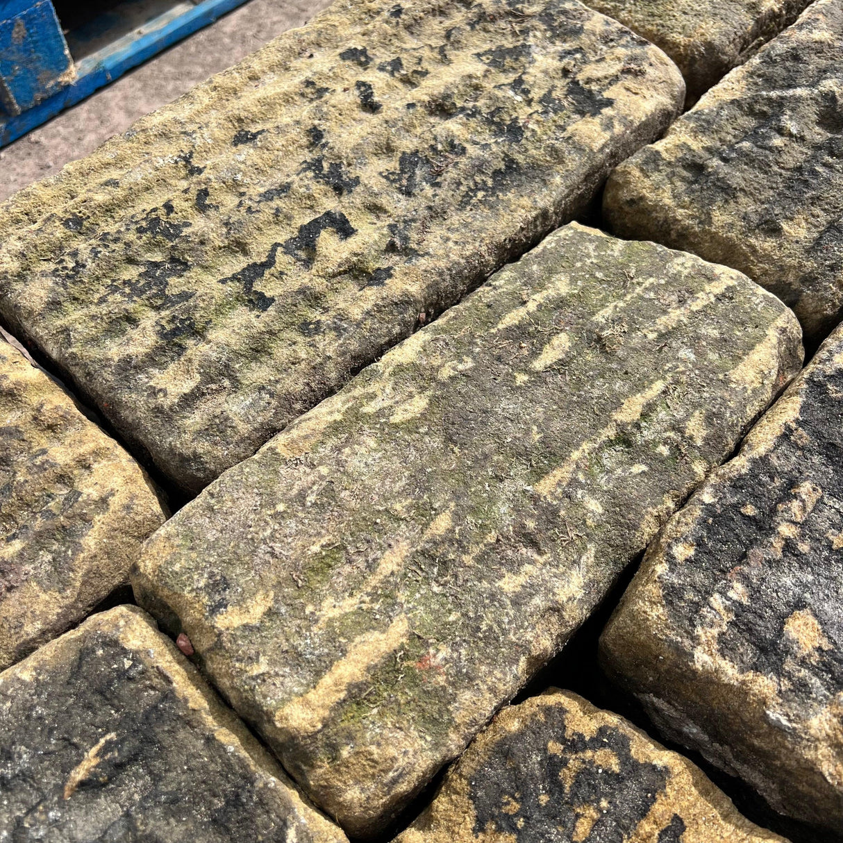 Reclaimed Parallel Punch Building Stone - Dressed & Backed Off - Reclaimed Brick Company