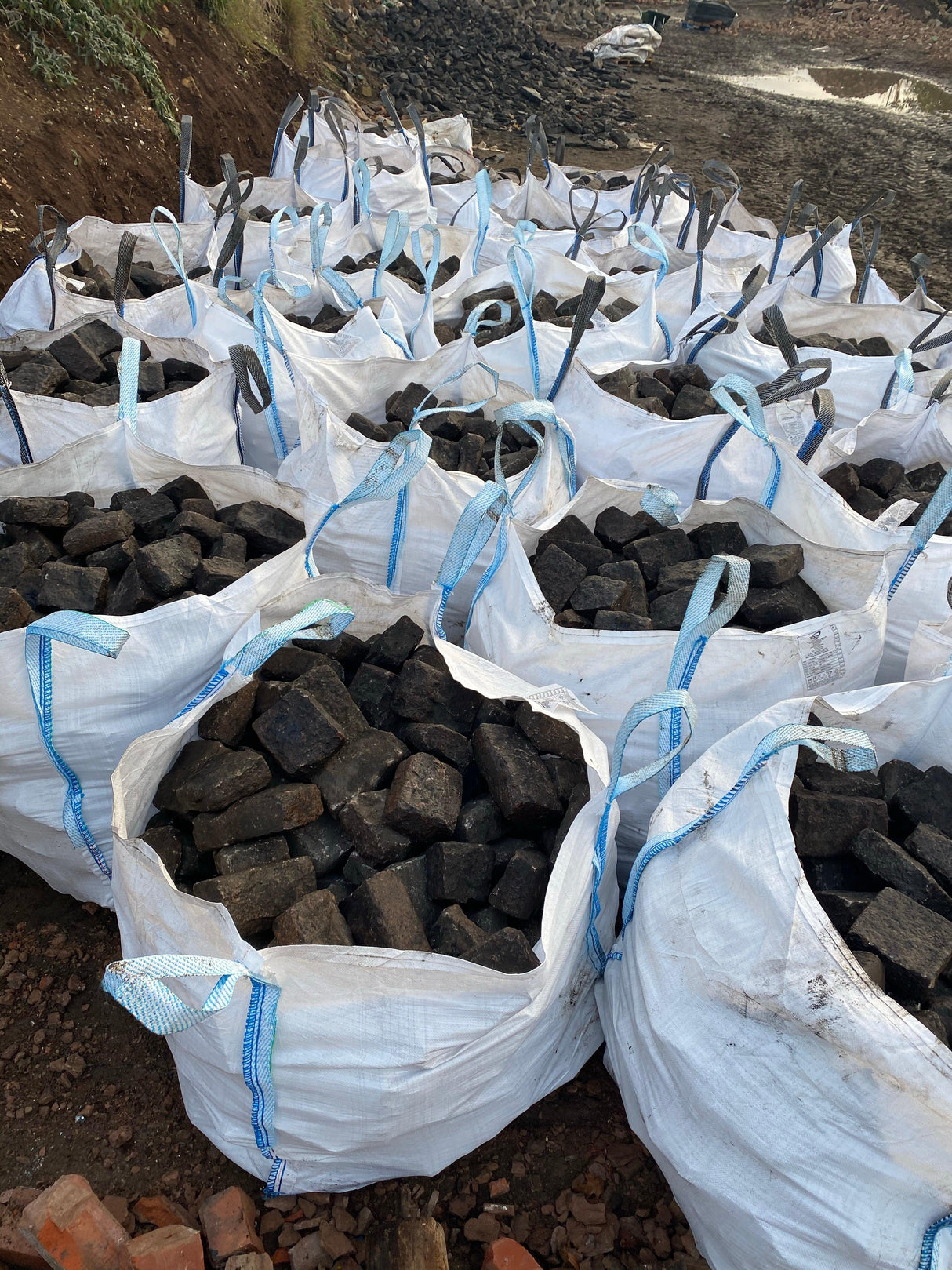 Reclaimed Pink Granite Cobbles / Setts - Reclaimed Brick Company