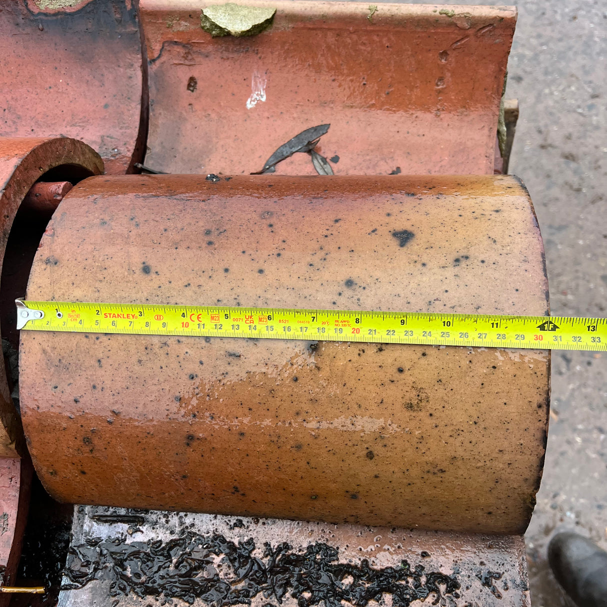 Reclaimed Red Half Round Ridge Tile - Job Lot of 120 - Reclaimed Brick Company