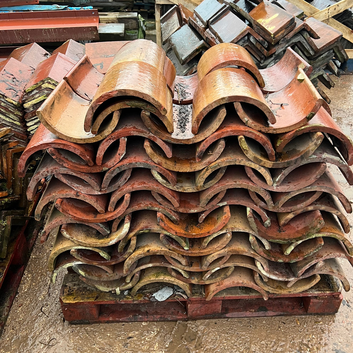 Reclaimed Red Half Round Ridge Tile - Job Lot of 120 - Reclaimed Brick Company