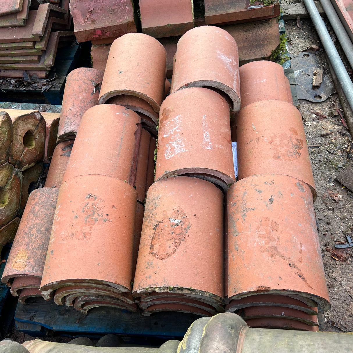 Reclaimed Red Half Round Ridge Tile - Job Lot of 60 - Reclaimed Brick Company