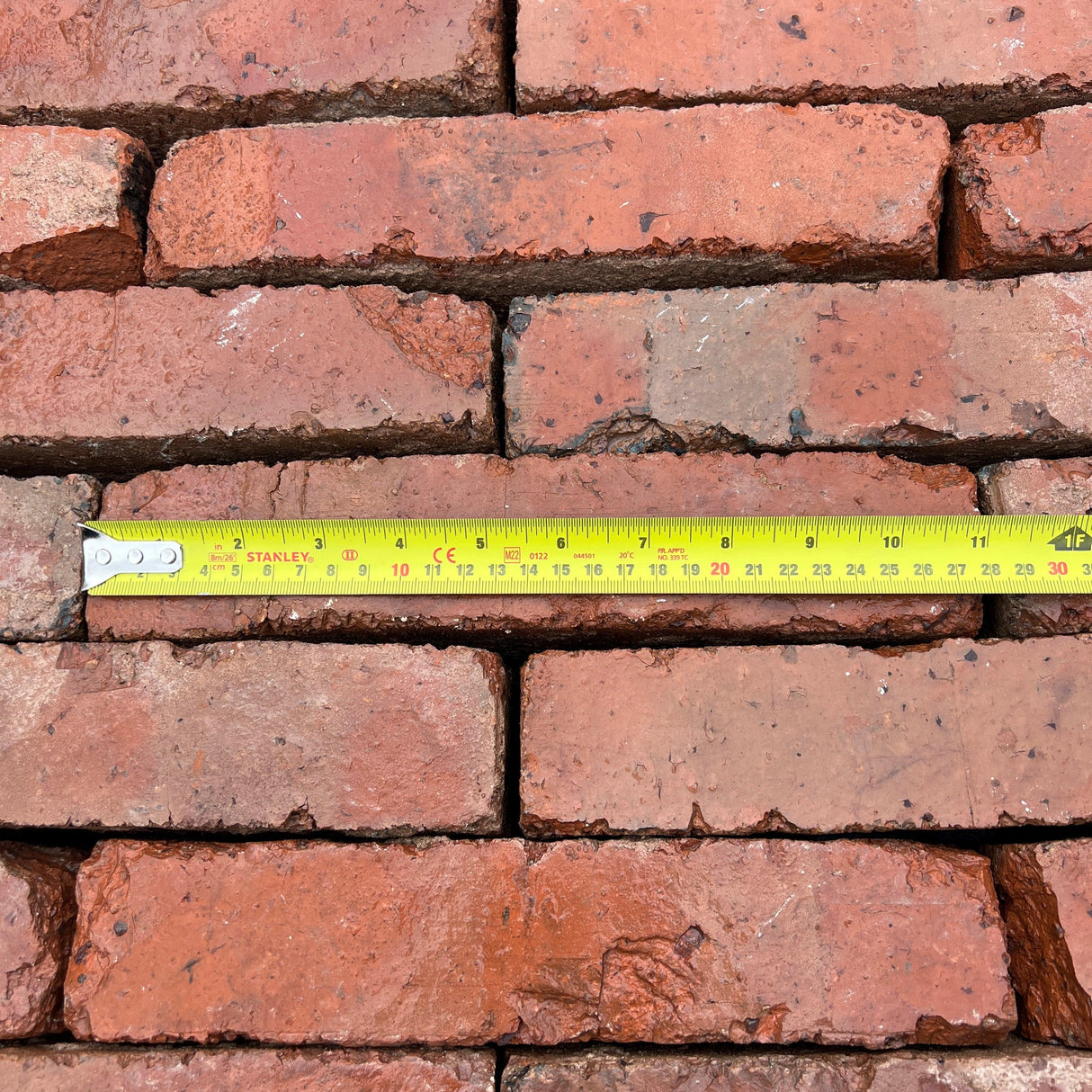 280mm Reclaimed Red Linear Bricks - Reclaimed Brick Company