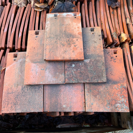 Reclaimed Red Rosemary Clay Roof Tiles - Reclaimed Brick Company