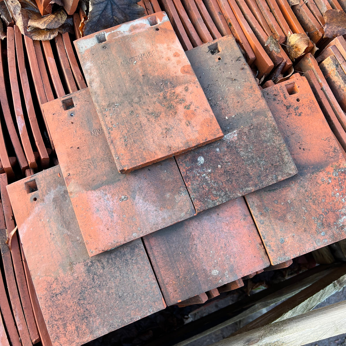 Reclaimed Red Rosemary Clay Roof Tiles - Reclaimed Brick Company