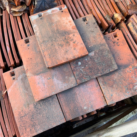 Reclaimed Red Rosemary Clay Roof Tiles - Reclaimed Brick Company