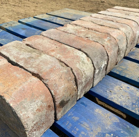 Reclaimed Red Single Bullnose Bricks - Reclaimed Brick Company