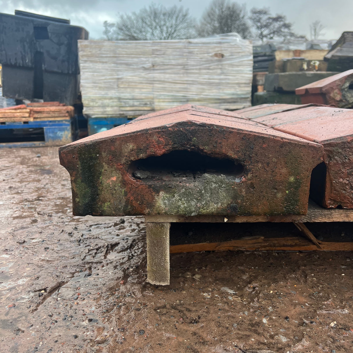 Reclaimed Red Terracotta Wall Coping - 12” x 5” - Job Lot 3.5 Metres - Reclaimed Brick Company