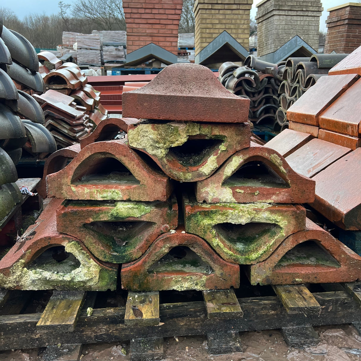 Reclaimed Red Terracotta Wall Coping - 12” x 6” - Job Lot Of 9 Linear Meters - Reclaimed Brick Company