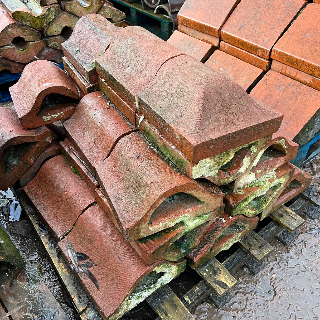Reclaimed Red Terracotta Wall Coping - 12” x 6” - Job Lot Of 9 Linear Meters - Reclaimed Brick Company