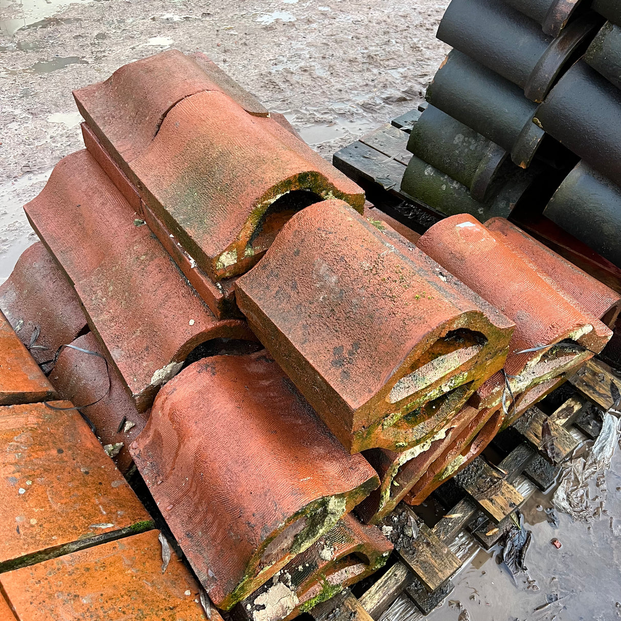 Reclaimed Red Terracotta Wall Coping - 12” x 6” - Job Lot Of 9 Linear Meters - Reclaimed Brick Company
