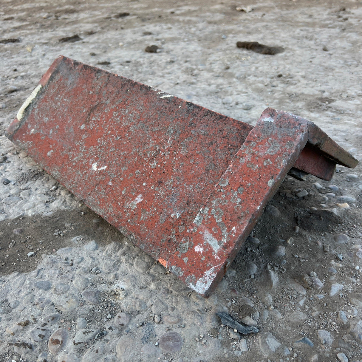 Reclaimed Red Triangle Clay Ridge Roof Tiles