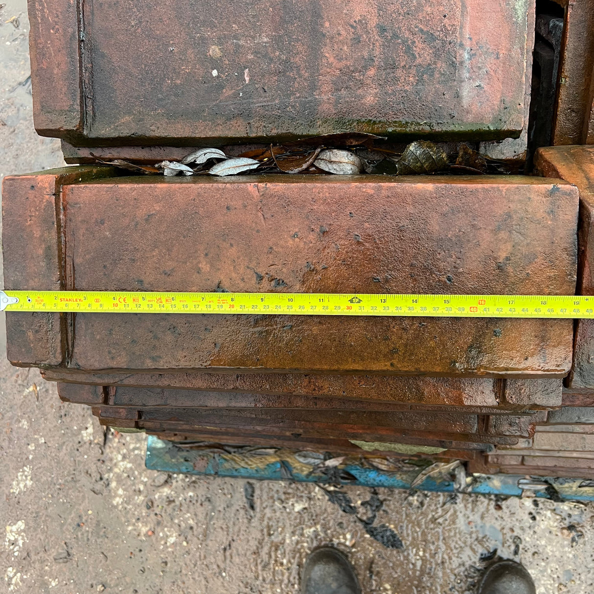 Reclaimed Red Triangle Ridge Tile - Job Lot of 110 - Reclaimed Brick Company