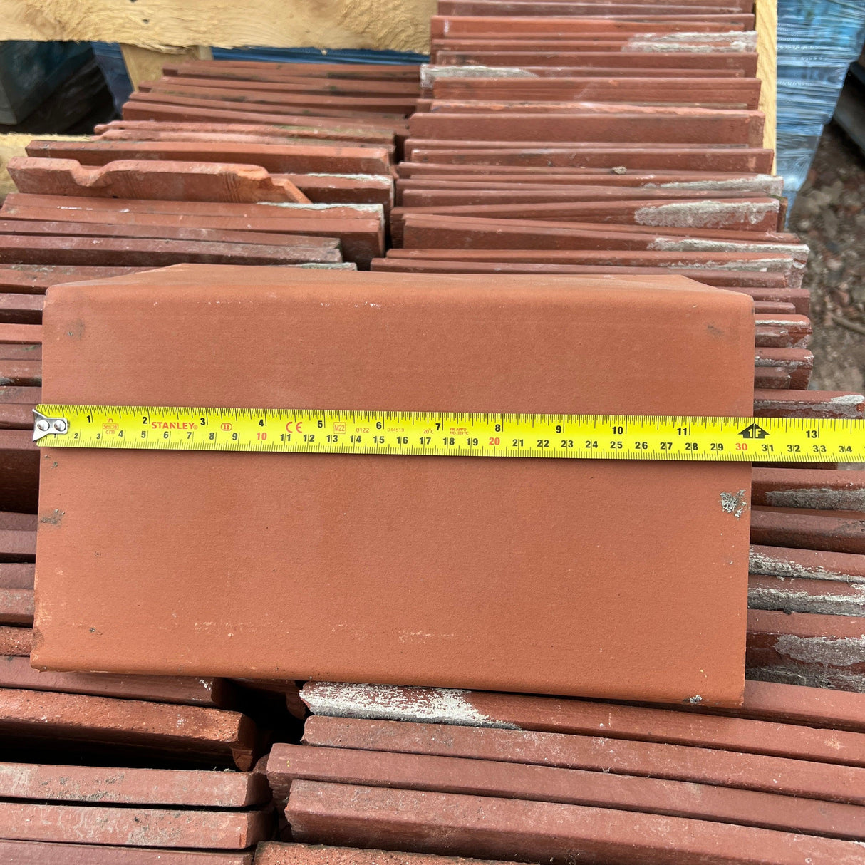 30cm / 1ft Reclaimed Rosemary Red Triangle Ridge Roof Tile - Reclaimed Brick Company