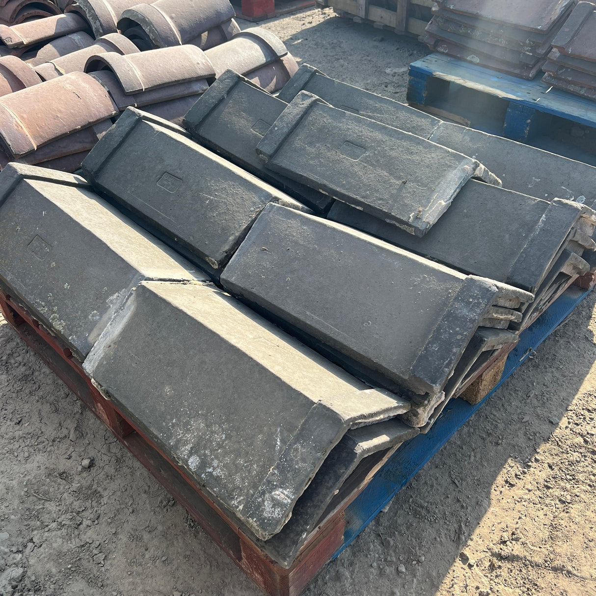 Reclaimed Staffordshire Blue 20” Triangle Roof Ridge Tiles - Batch of 21 (Job Lot) - Reclaimed Brick Company