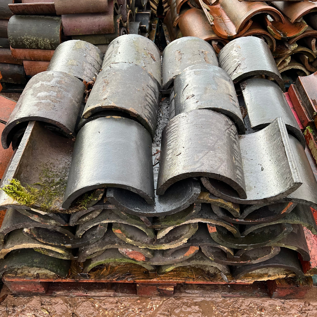 Reclaimed Staffordshire Blue Round Ridge Tile - Job Lot of 90 - Reclaimed Brick Company