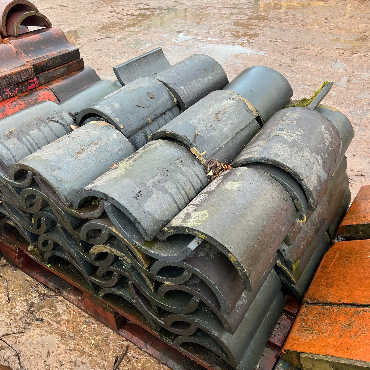 Reclaimed Staffordshire Blue Round Ridge Tile - Job Lot of 90 - Reclaimed Brick Company