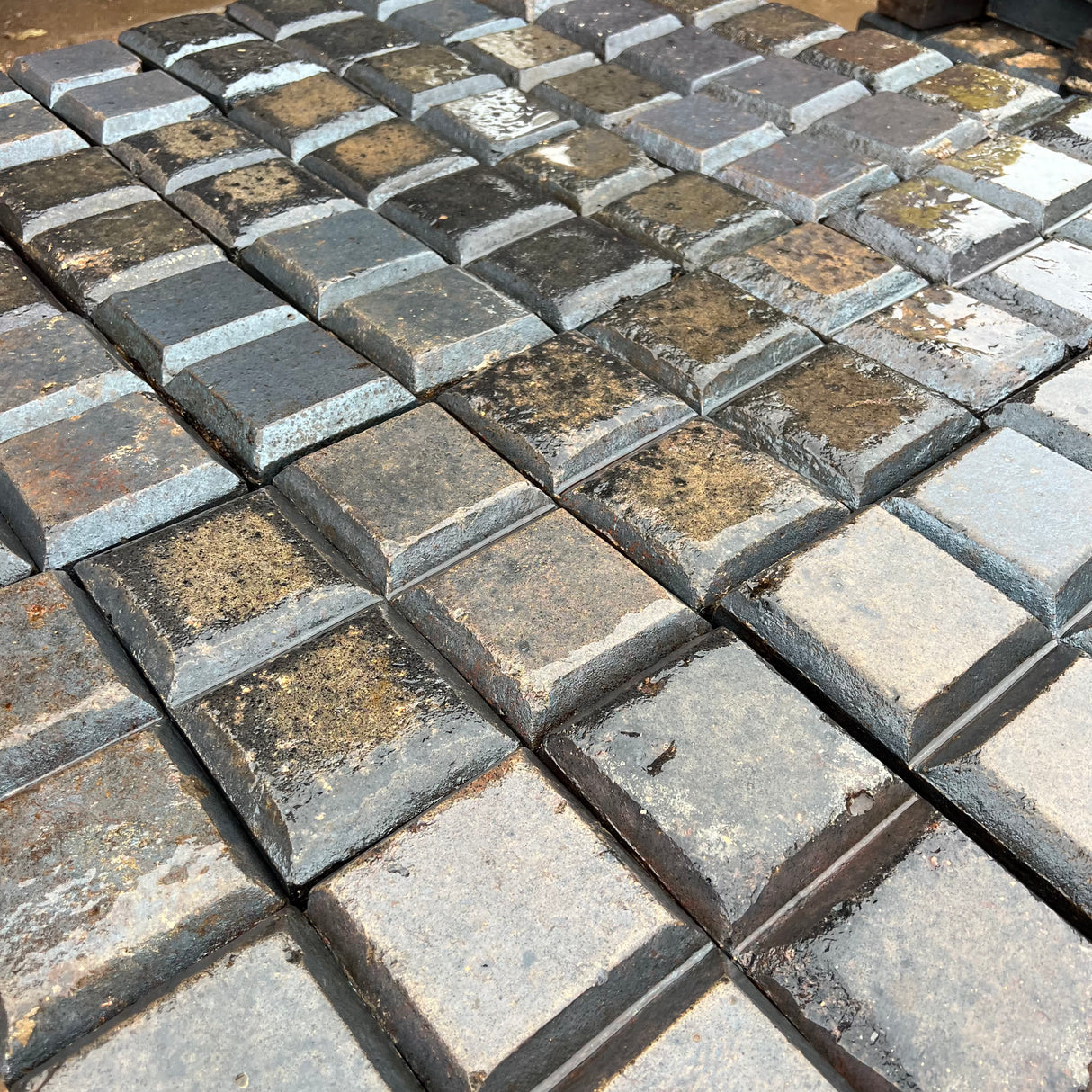 Reclaimed Staffordshire Blue Two Bar Stable Pavers - 3" x 9" - Reclaimed Brick Company