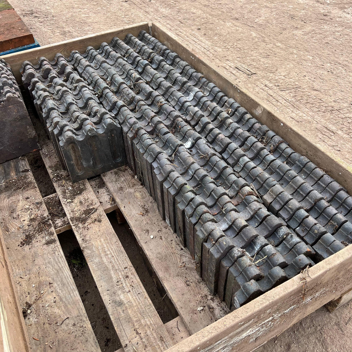 Reclaimed Staffordshire Blue Victorian Cathedral Garden Edging Tiles - 22.7 Linear Meters (Job Lot) - Reclaimed Brick Company