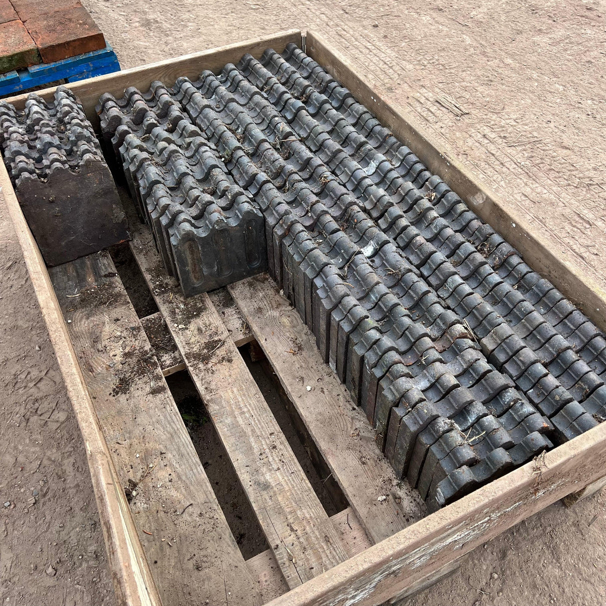 Reclaimed Staffordshire Blue Victorian Cathedral Garden Edging Tiles - 22.7 Linear Meters (Job Lot) - Reclaimed Brick Company