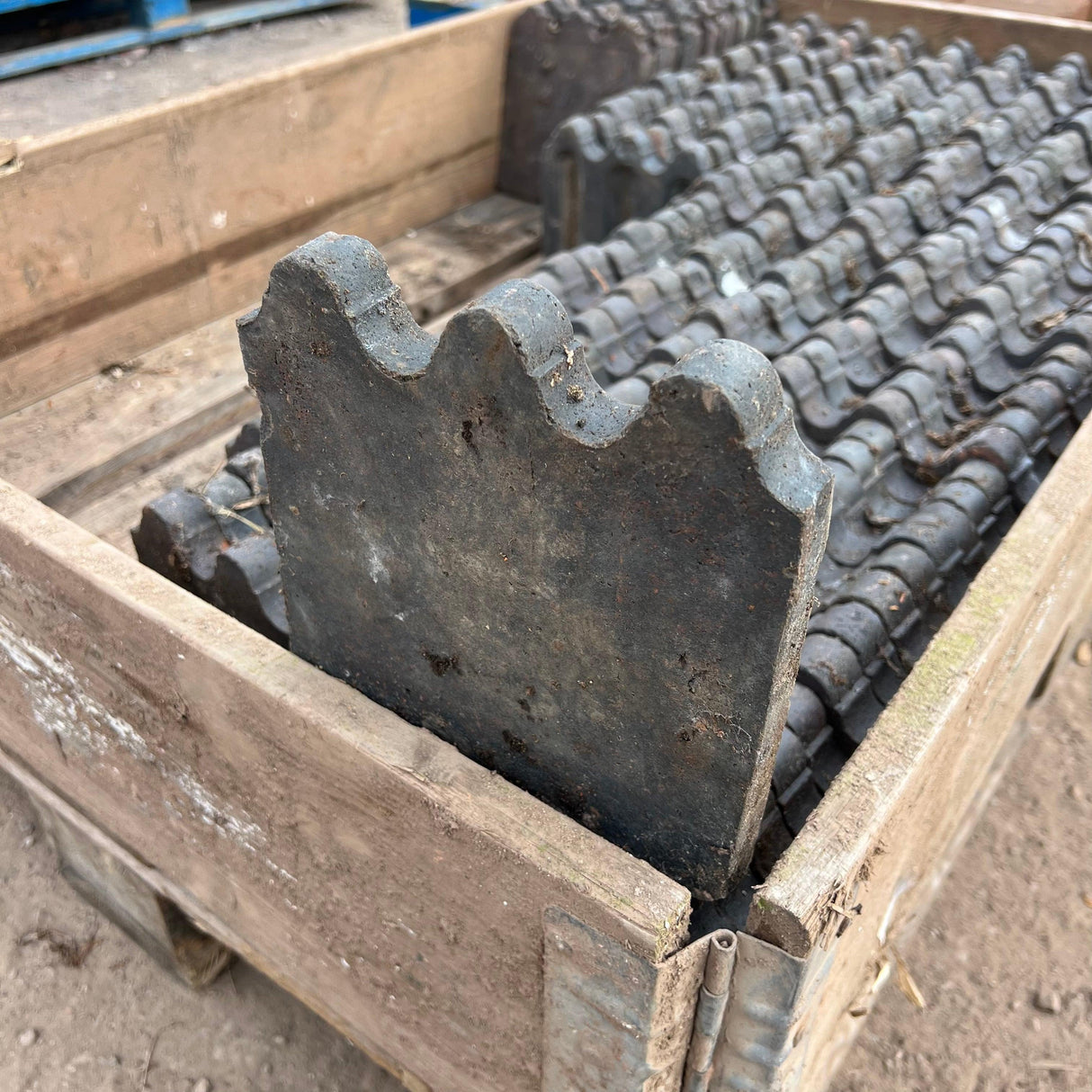 Reclaimed Staffordshire Blue Victorian Cathedral Garden Edging Tiles - 22.7 Linear Meters (Job Lot) - Reclaimed Brick Company