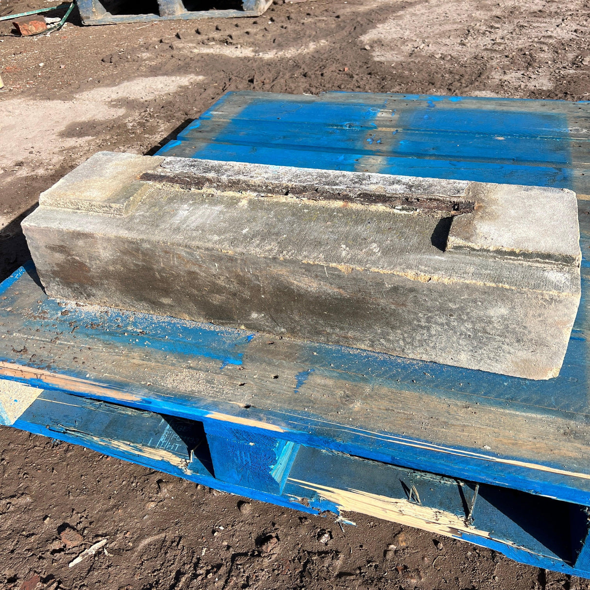 Stone Head - Reclaimed Brick Company