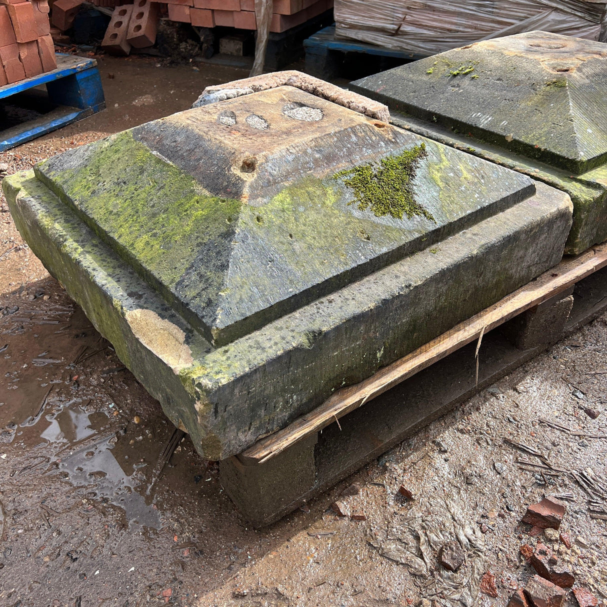 Stone Wall Pillar Caps - Reclaimed Brick Company