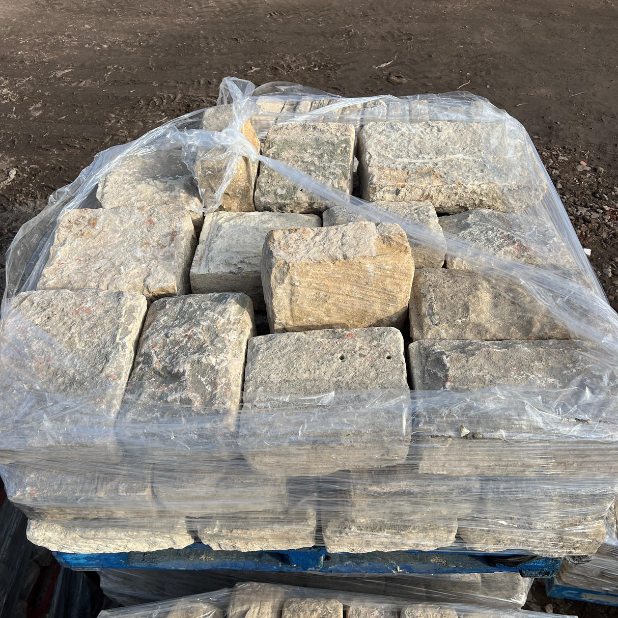 Reclaimed York Stone Quoins - Reclaimed Brick Company
