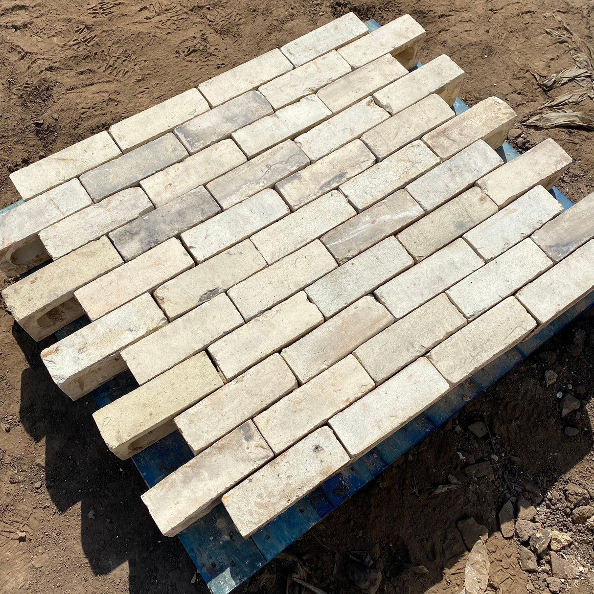 Reclaimed Suffolk White Bricks | Pack of 250 Bricks - Reclaimed Brick Company