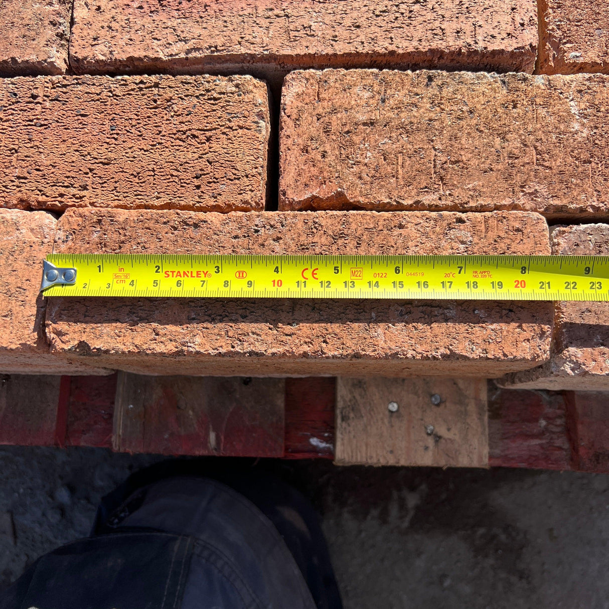 215mm Reclaimed Imperial Brick - Reclaimed Brick Company