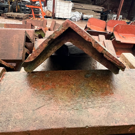 Reclaimed Triangle Ridge Tile - Job Lot of 100 - Reclaimed Brick Company