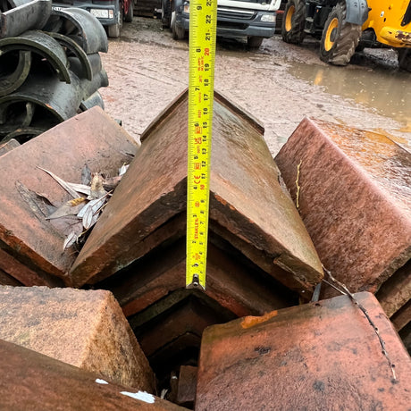Reclaimed Triangle Ridge Tile - Job Lot of 100 - Reclaimed Brick Company