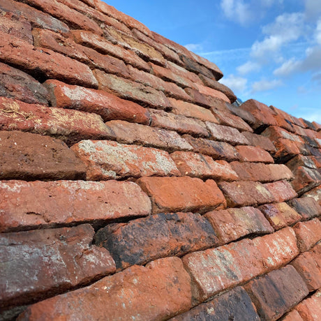 Reclaimed 2 1/2 inch Tudor Handmade Bricks | Pack of 450 Bricks | Free Delivery - Reclaimed Brick Company