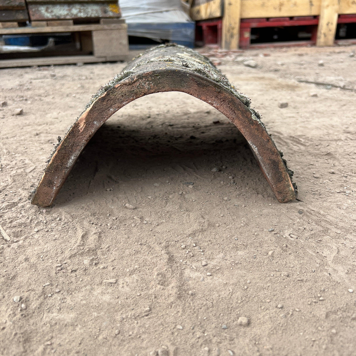 Reclaimed Weathered Hogback Clay Ridge Roof Tile