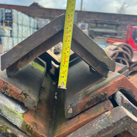 Reclaimed Weathered Red Terracotta Triangle Ridge Tile - Job Lot of 100 - Reclaimed Brick Company