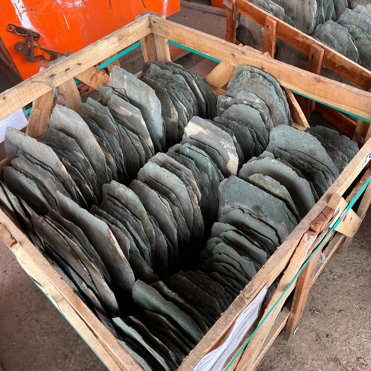 Reclaimed Westmorland Green Roof Slate - Reclaimed Brick Company