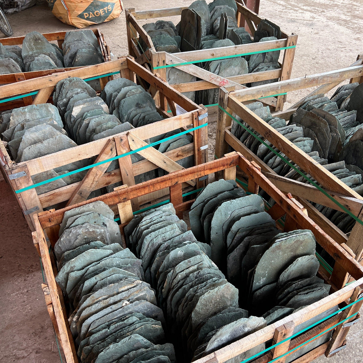 Reclaimed Westmorland Green Roof Slate - Reclaimed Brick Company