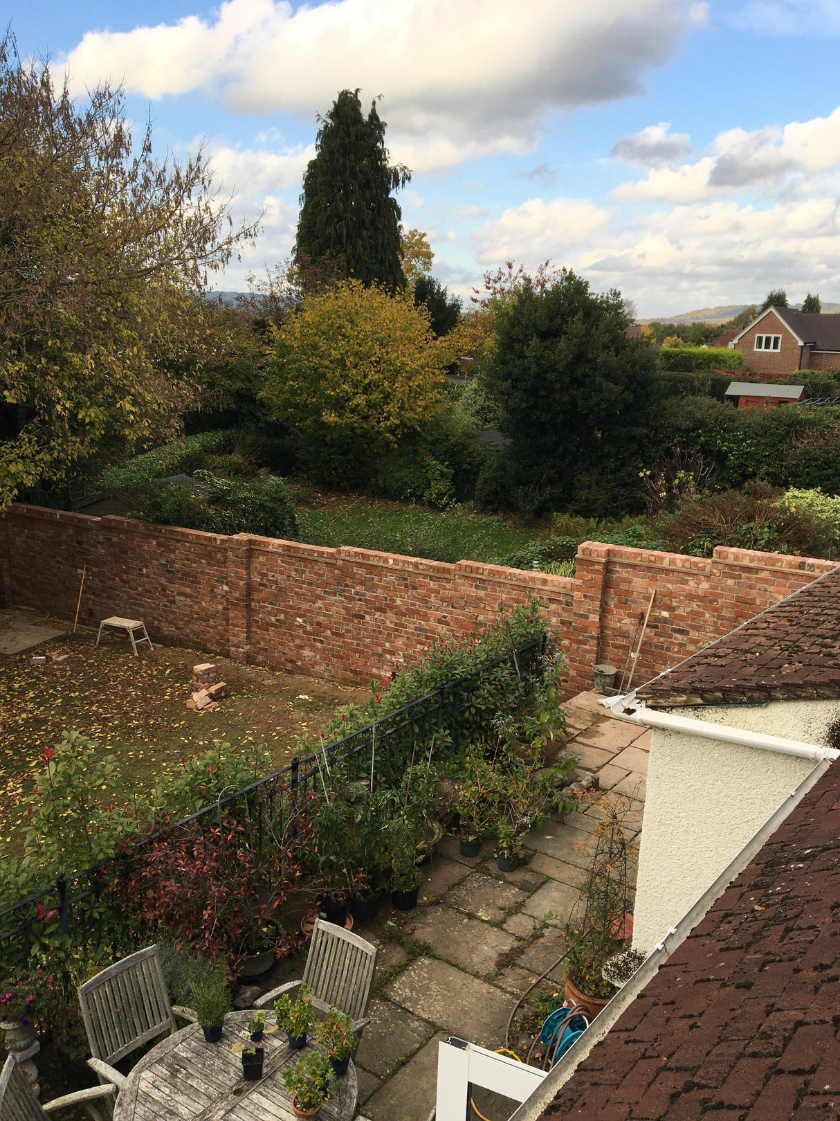 Reclaimed Wire Brick Garden Wall, Rugeley, Staffordshire - Reclaimed Brick Company