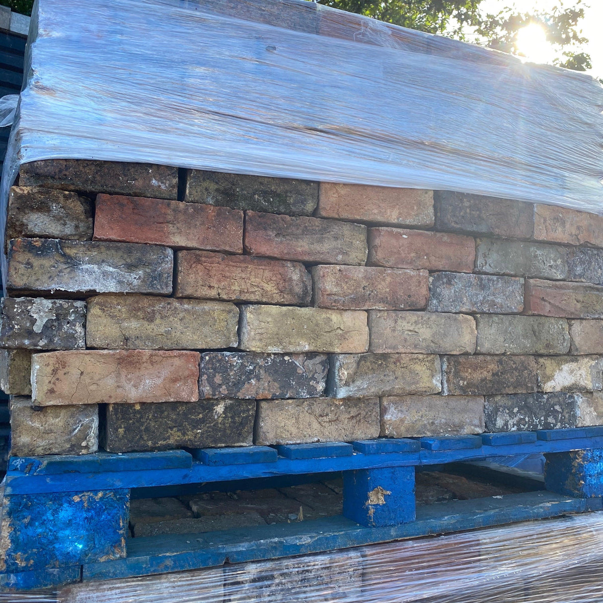 Reclaimed York Yellow Multi Clamp Bricks | Pack of 250 Bricks - Reclaimed Brick Company