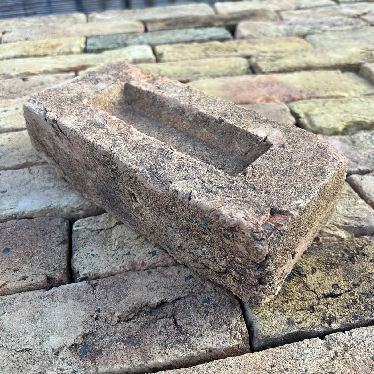 Reclamation Chiswick Yellow Stock Imperial Bricks | Pack of 512 Bricks | Free Delivery - Reclaimed Brick Company
