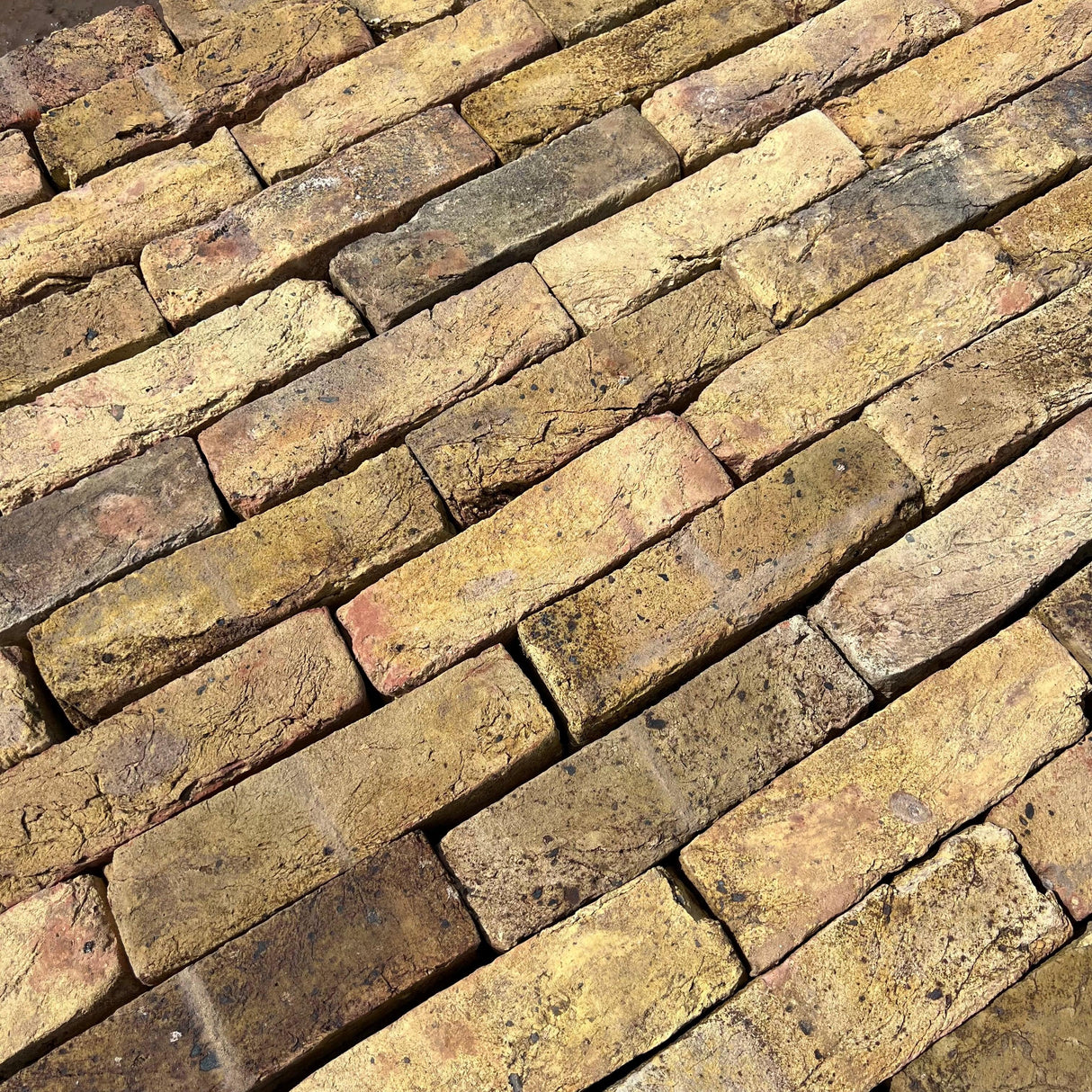 Reclamation Chiswick Yellow Stock Imperial Bricks | Pack of 512 Bricks | Free Delivery - Reclaimed Brick Company