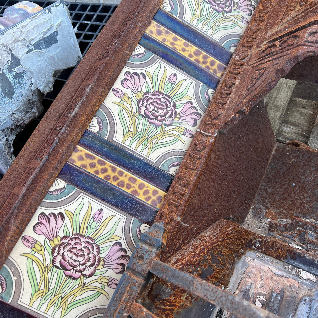 Victorian Cast Iron Fire Place