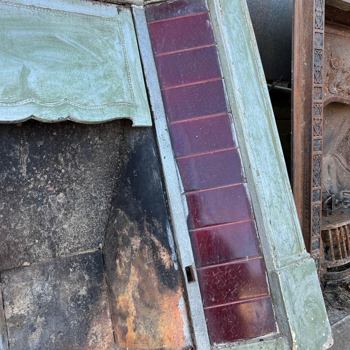 Victorian Cast Iron Fire Place