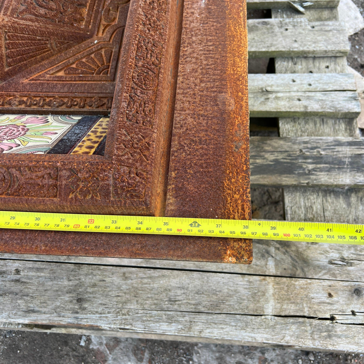 Victorian Cast Iron Fire Place