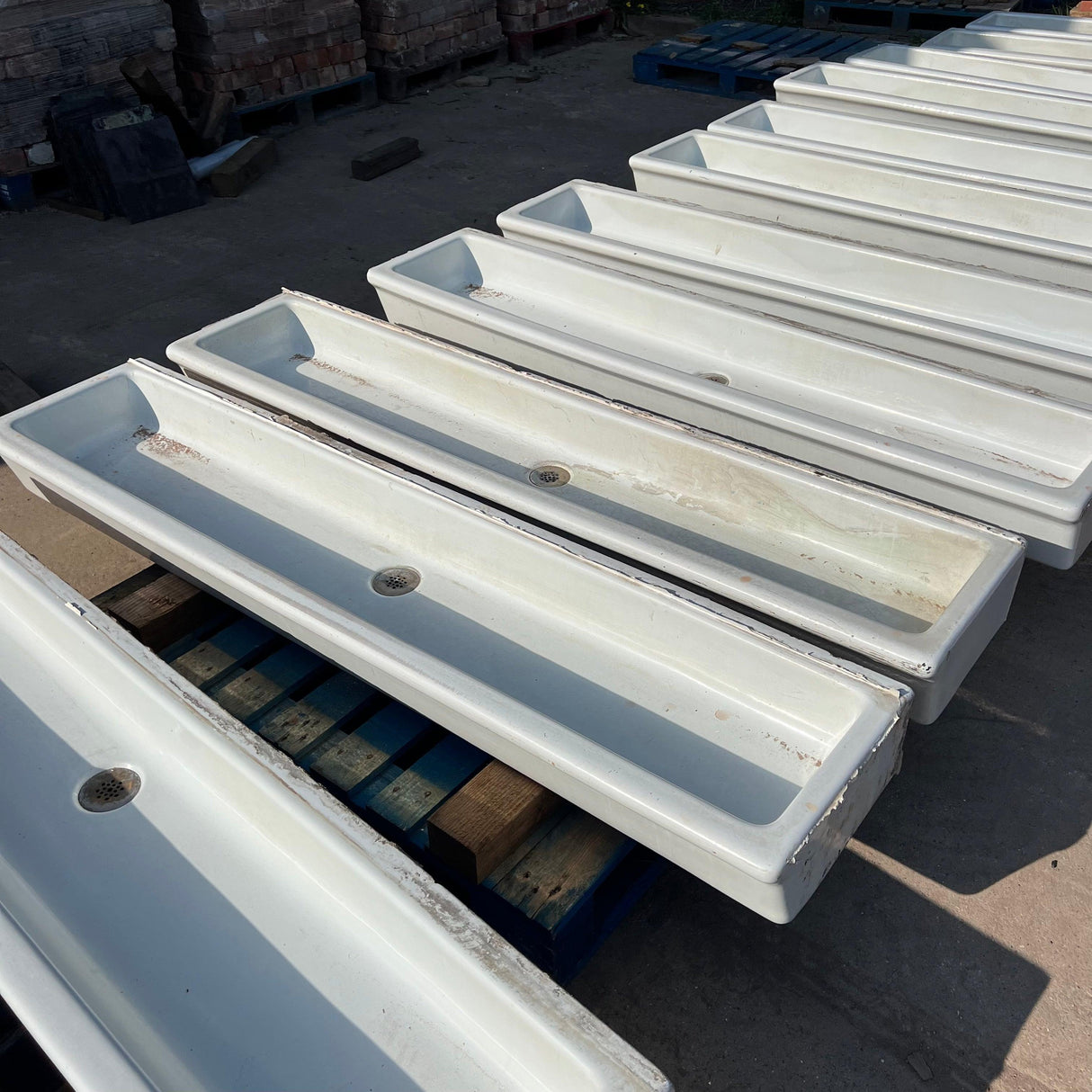 Vintage Original 6ft Ceramic Belfast Sink - Reclaimed Brick Company