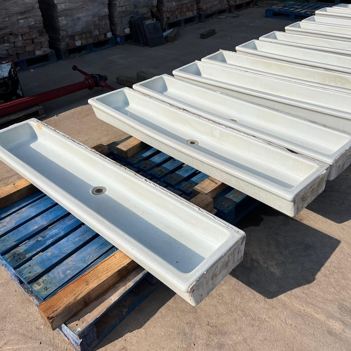 Vintage Original 6ft Ceramic Belfast Sink - Reclaimed Brick Company