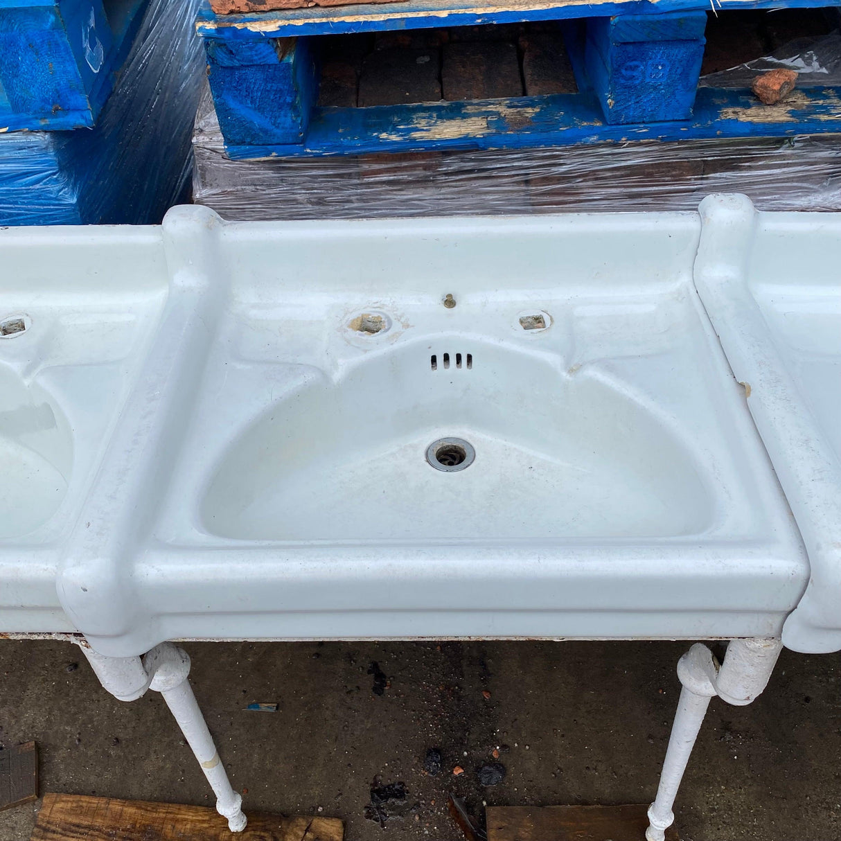 Vintage Triple Sink with Cast Iron Stand - Reclaimed Brick Company