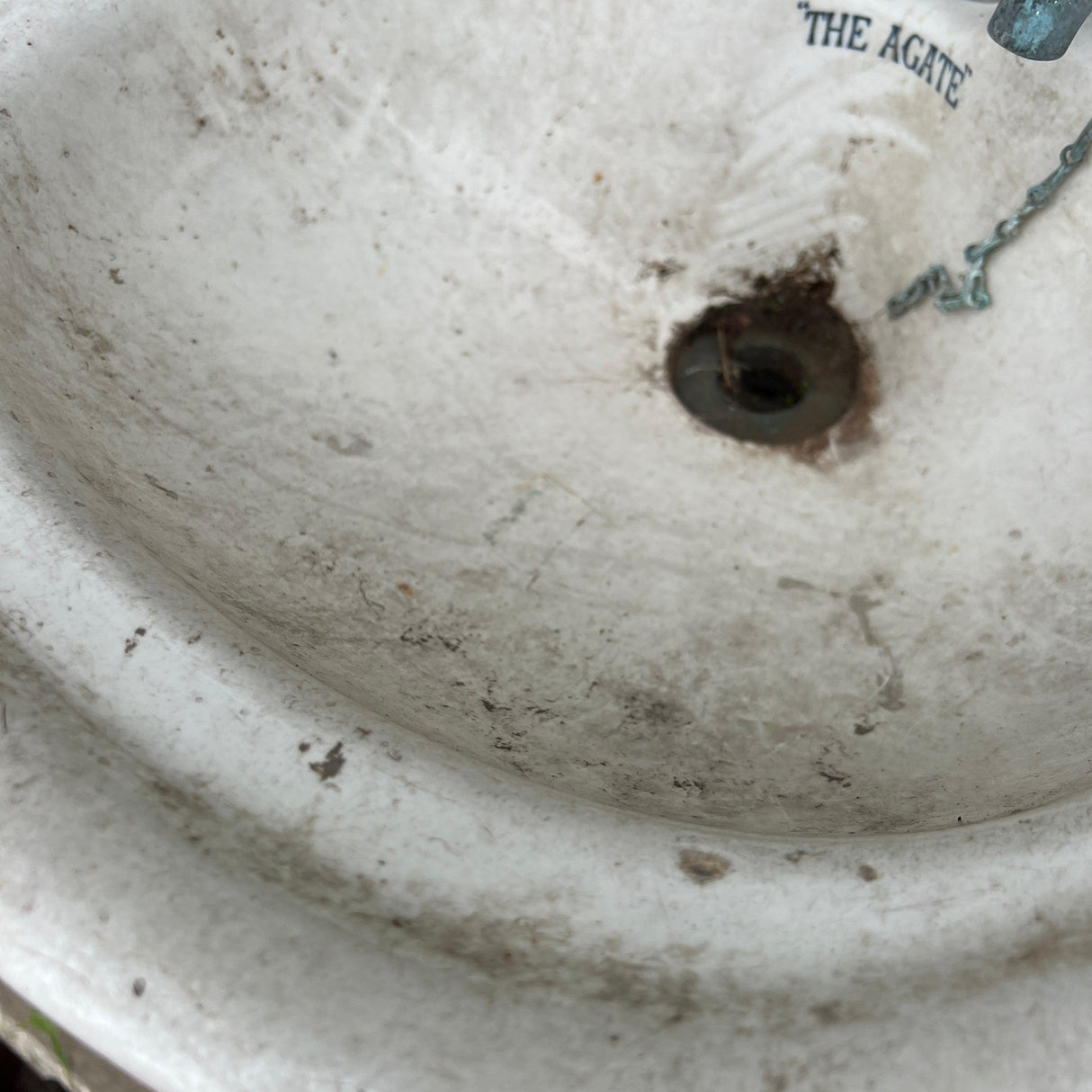 Vintage Triple Sink with Cold Water Taps - Reclaimed Brick Company