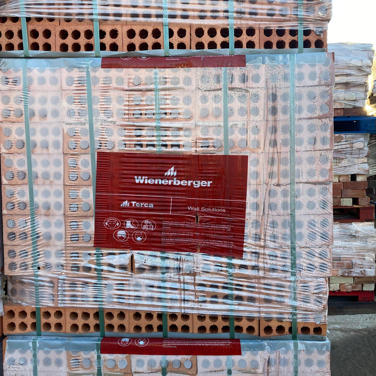 Wienerberger Caldera Red Multi Facing Brick - Reclaimed Brick Company