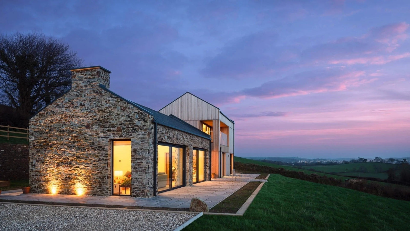 Reclaimed Stone Cladding: Sustainable Design Inspiration for Modern UK Homes