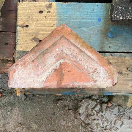 Reclaimed Triangle Wall Coping Bricks - Reclaimed Brick Company